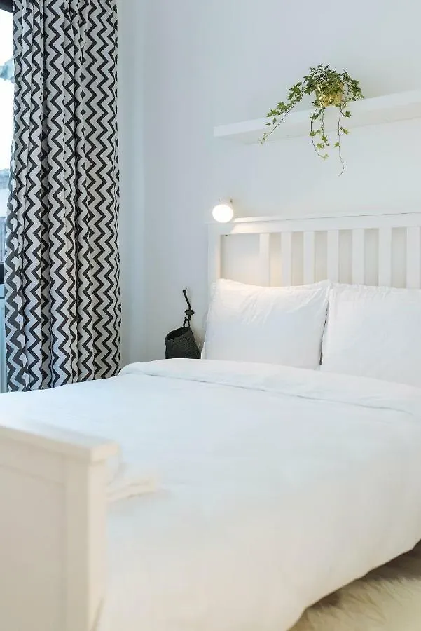 City Center - Quinet Large Apartment Βουκουρέστι