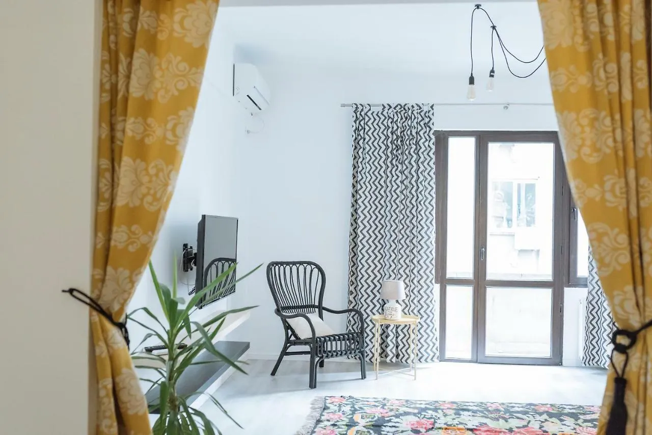 City Center - Quinet Large Apartment Βουκουρέστι
