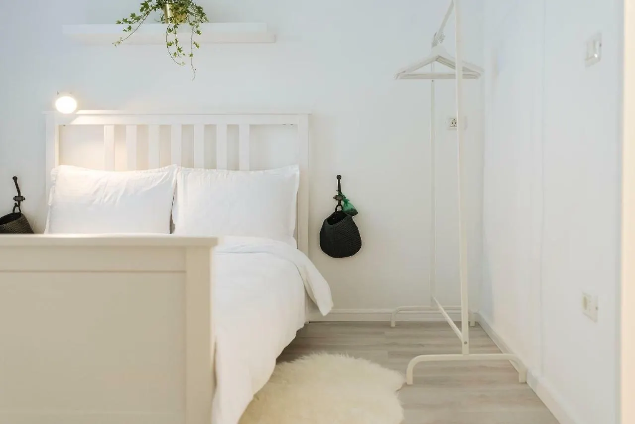 City Center - Quinet Large Apartment Βουκουρέστι